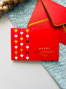 Листівка Happy Valentine`s Day (Червона із маленькими сердечками) + конверт